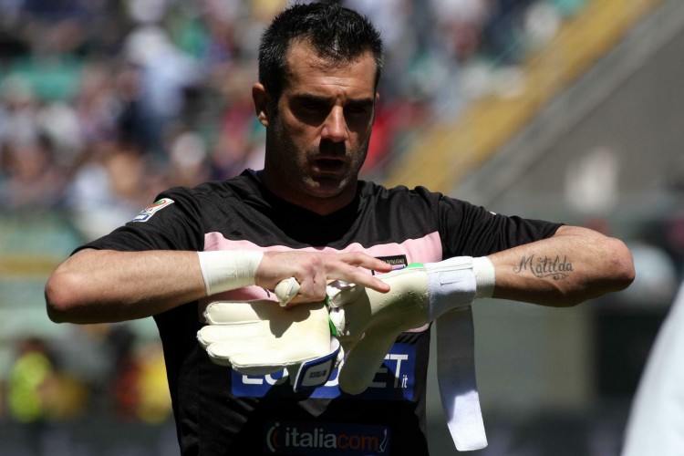 哥伦比亚主帅：梅西只要还踢球就是世界最佳，其余只能争二三（哥伦比亚主帅：梅西只要还在踢就是世界第一，其余只能角逐二三名）