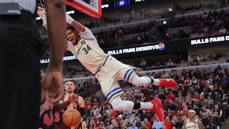 格里芬谈与保罗、小乔丹通话：只是聊天开玩笑，没提保罗那事（格里芬称与保罗、小乔丹通话仅闲聊打趣，未谈及保罗相关话题）