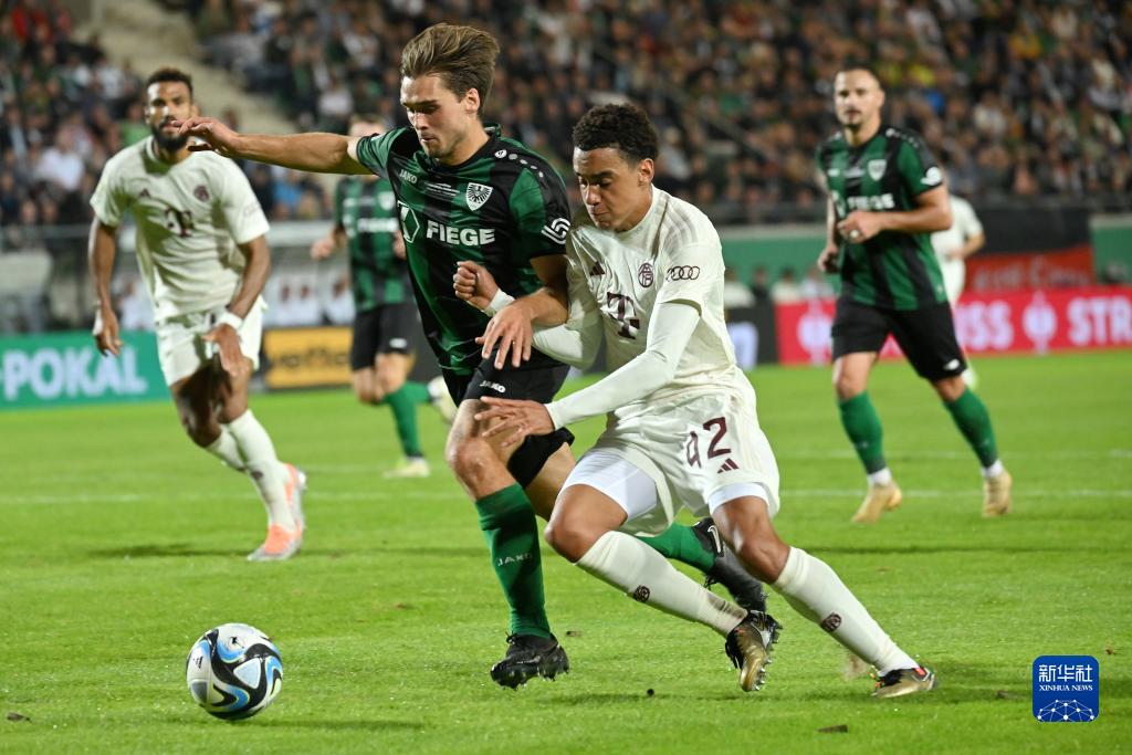 邵佳一回复张稀哲：国家队你就别考虑了，在国安多踢两年吧（邵佳一回应张稀哲：国家队先放一放，在国安再踢两年）