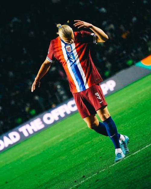 佛得角主帅：世界杯首秀对阵西班牙简直完美；盼与贝尔萨见面（佛得角主教练：世界杯首秀对阵西班牙堪称完美，期待与贝尔萨相见）